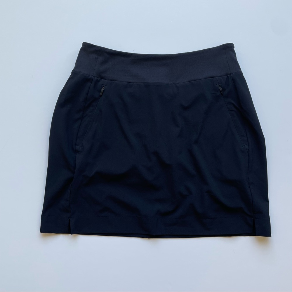 Athleta Soho Skort Size 0 Black Like New